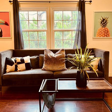 Centrally Located 2 Bed Ucla Apartment Λος Άντζελες Εξωτερικό φωτογραφία